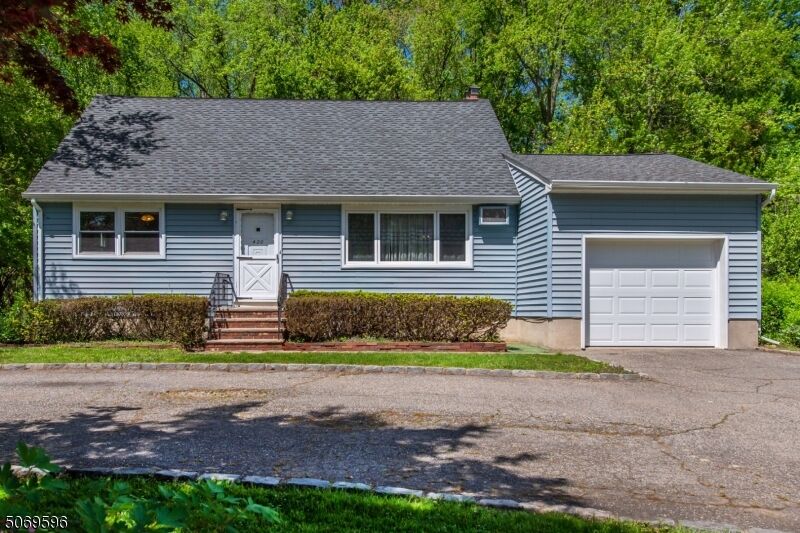 Property Photo:  420 Horseneck Rd  NJ 07004 