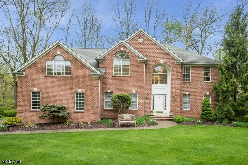Property Photo: 4 Stacey Ct NJ 07871