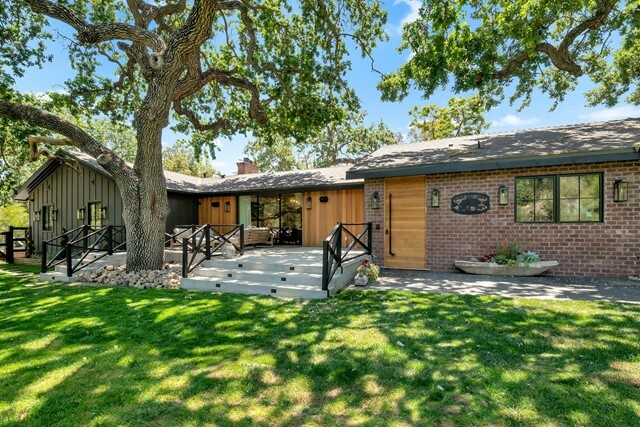 Property Photo:  28008 Balkins Drive  CA 91301 