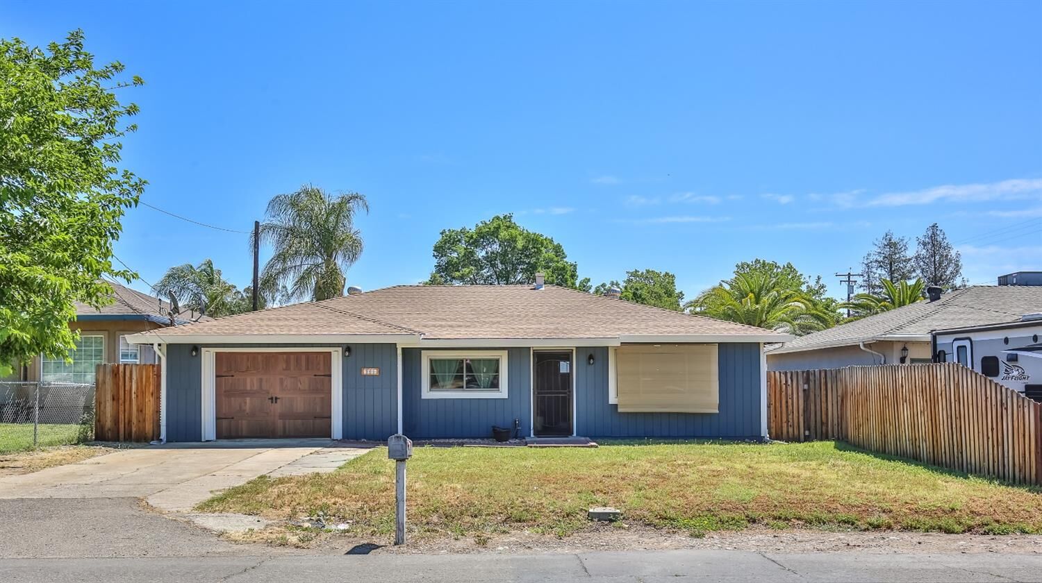 Property Photo: 7006 Rio Linda Boulevard CA 95673