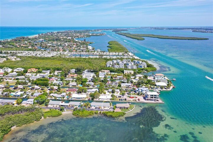 Property Photo:  747 Saint Judes Drive S 4  FL 34228 