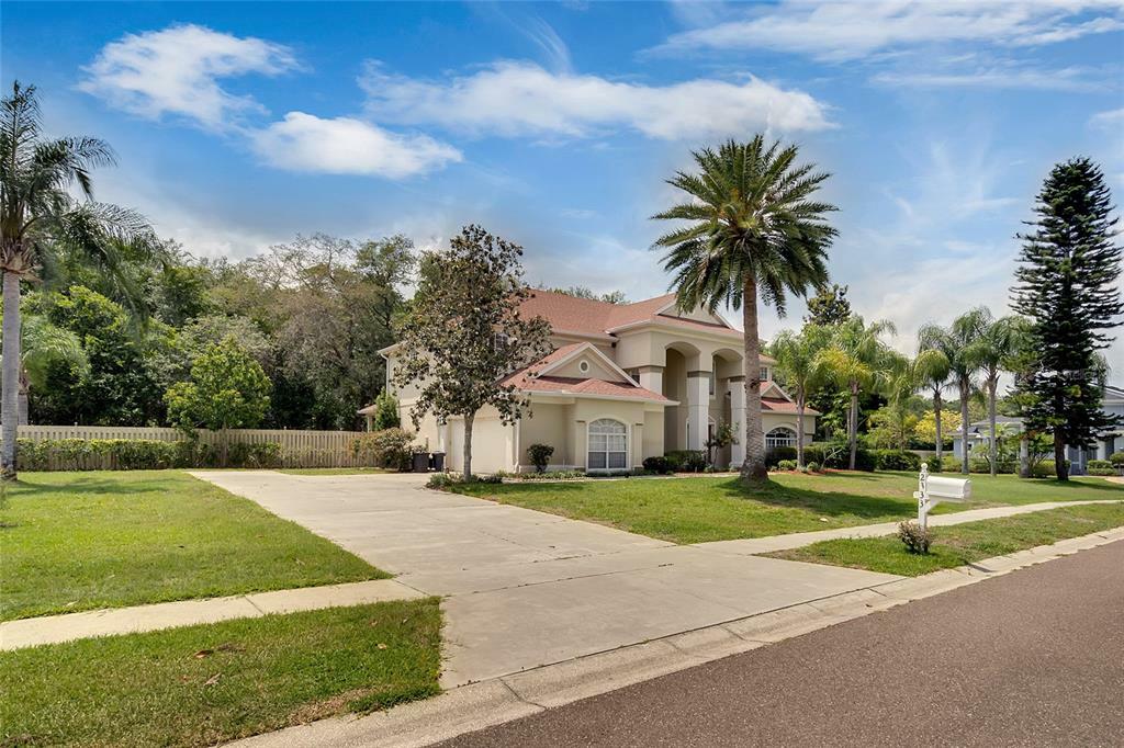 Property Photo:  2333 Blossomwood Drive  FL 32765 