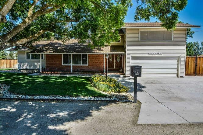 Property Photo:  27056 Maurland Lane  CA 95304 