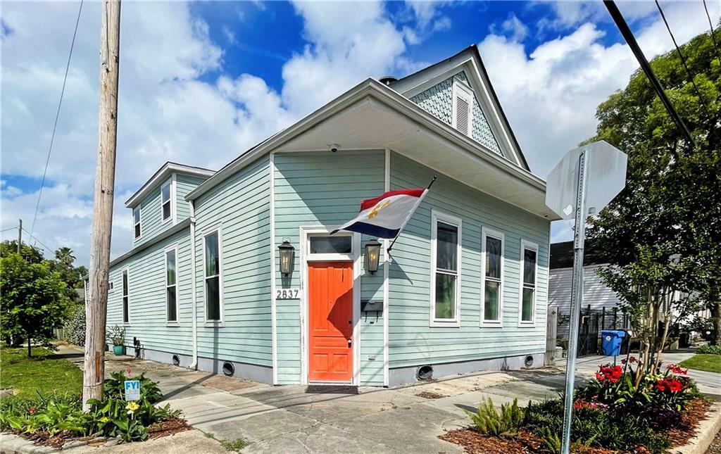 Property Photo:  2837 Dumaine Street  LA 70119 