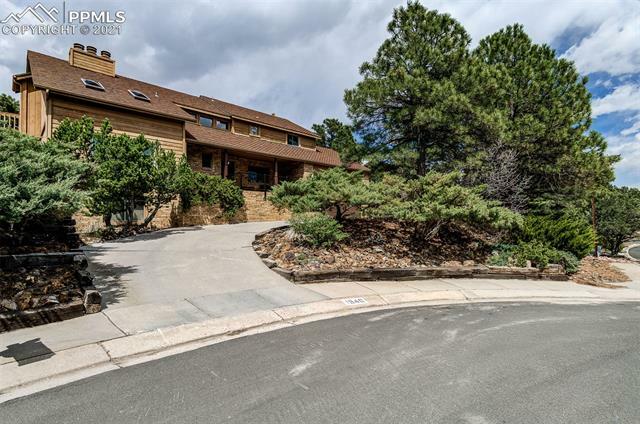 Property Photo:  1840 Forest Ridge Drive  CO 80918 