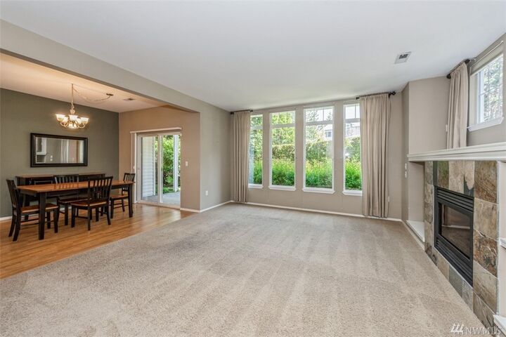 Property Photo: 5500 Harbour Pointe Blvd D102 WA 98275