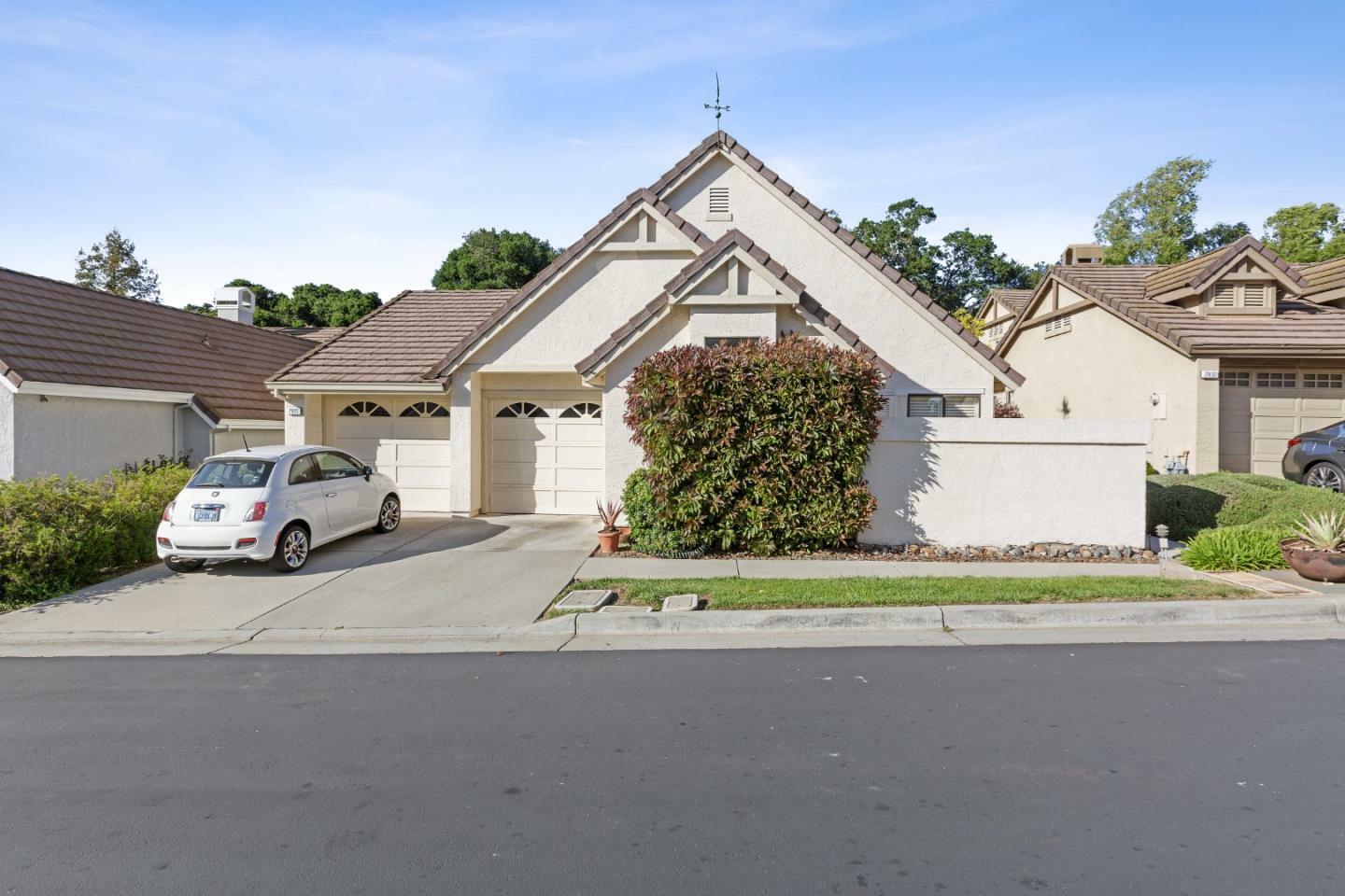 Property Photo:  7933 Caledonia Drive  CA 95135 