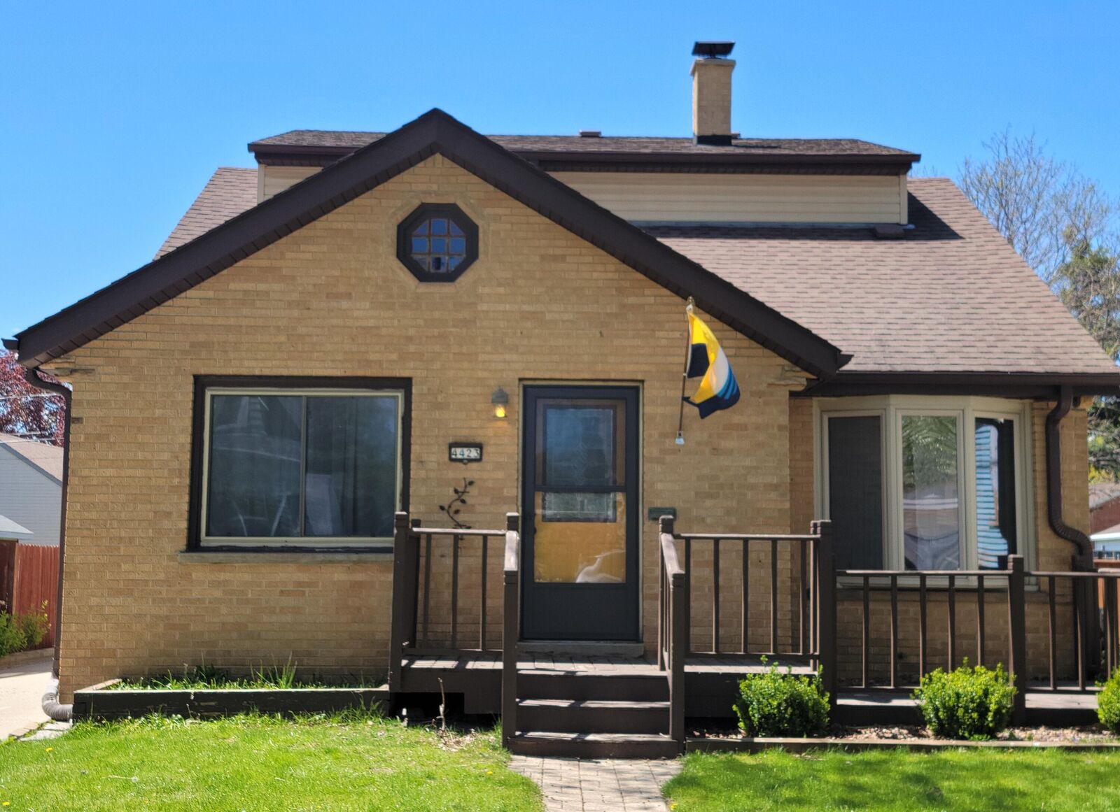 Property Photo:  4423 S Austin St  WI 53207 