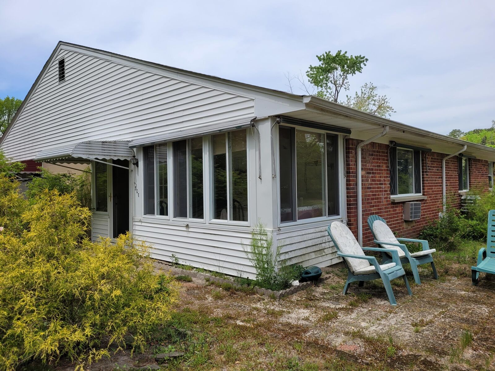 Property Photo:  30 Brooks Court  NJ 08759 