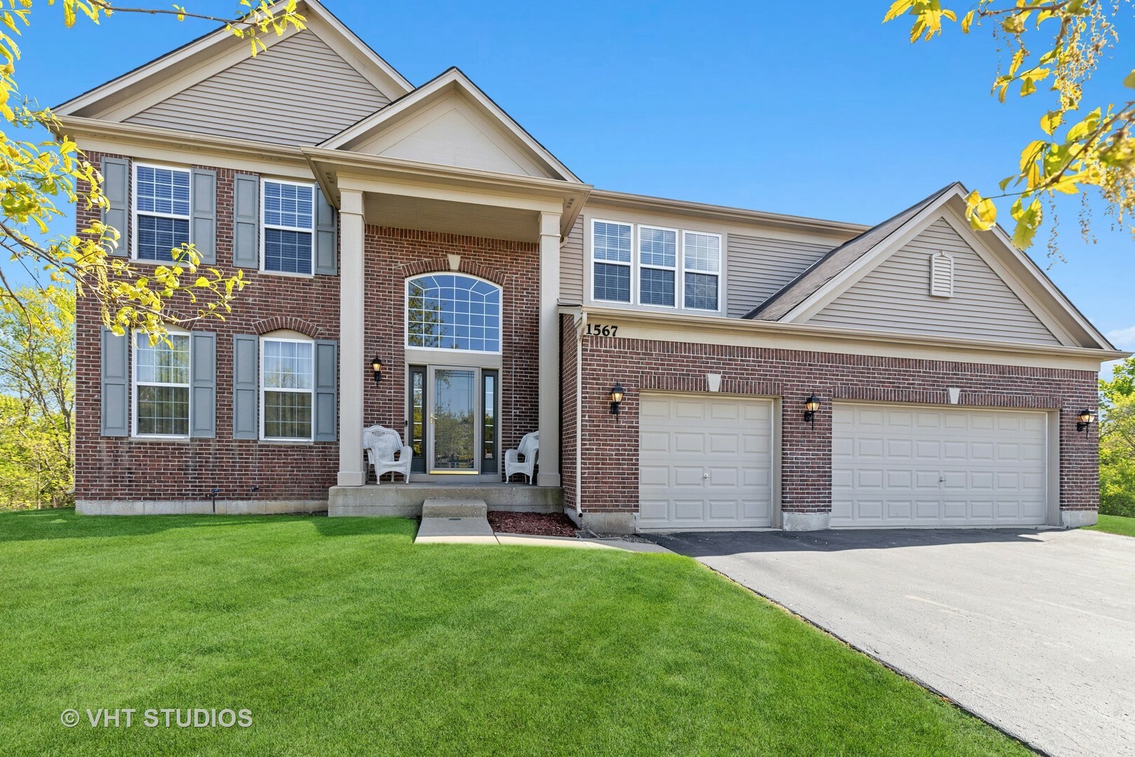 Property Photo:  1567 Rivercrest Court  IL 60060 