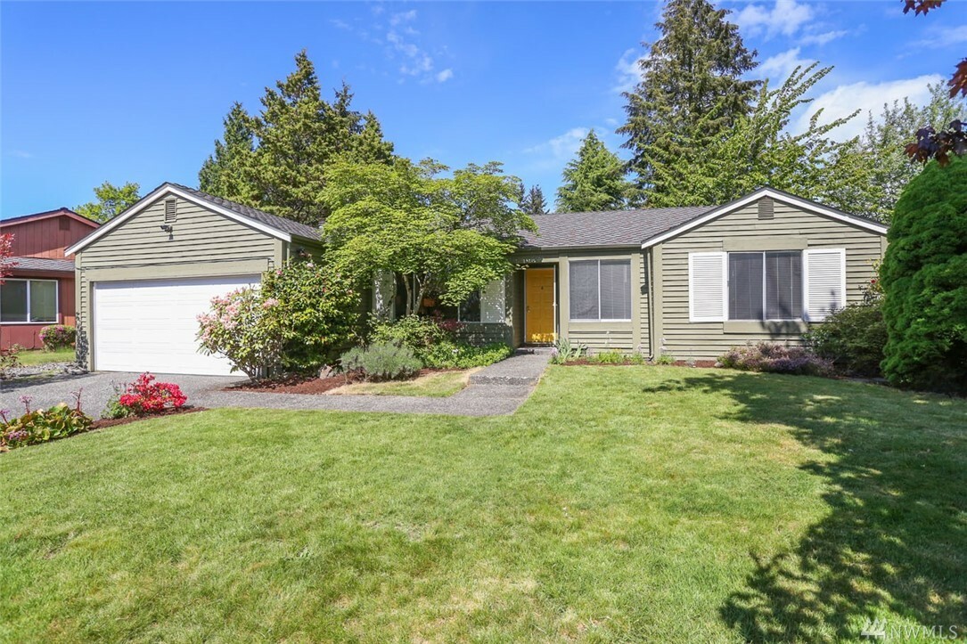 Property Photo: 17322 159th Ave SE WA 98058