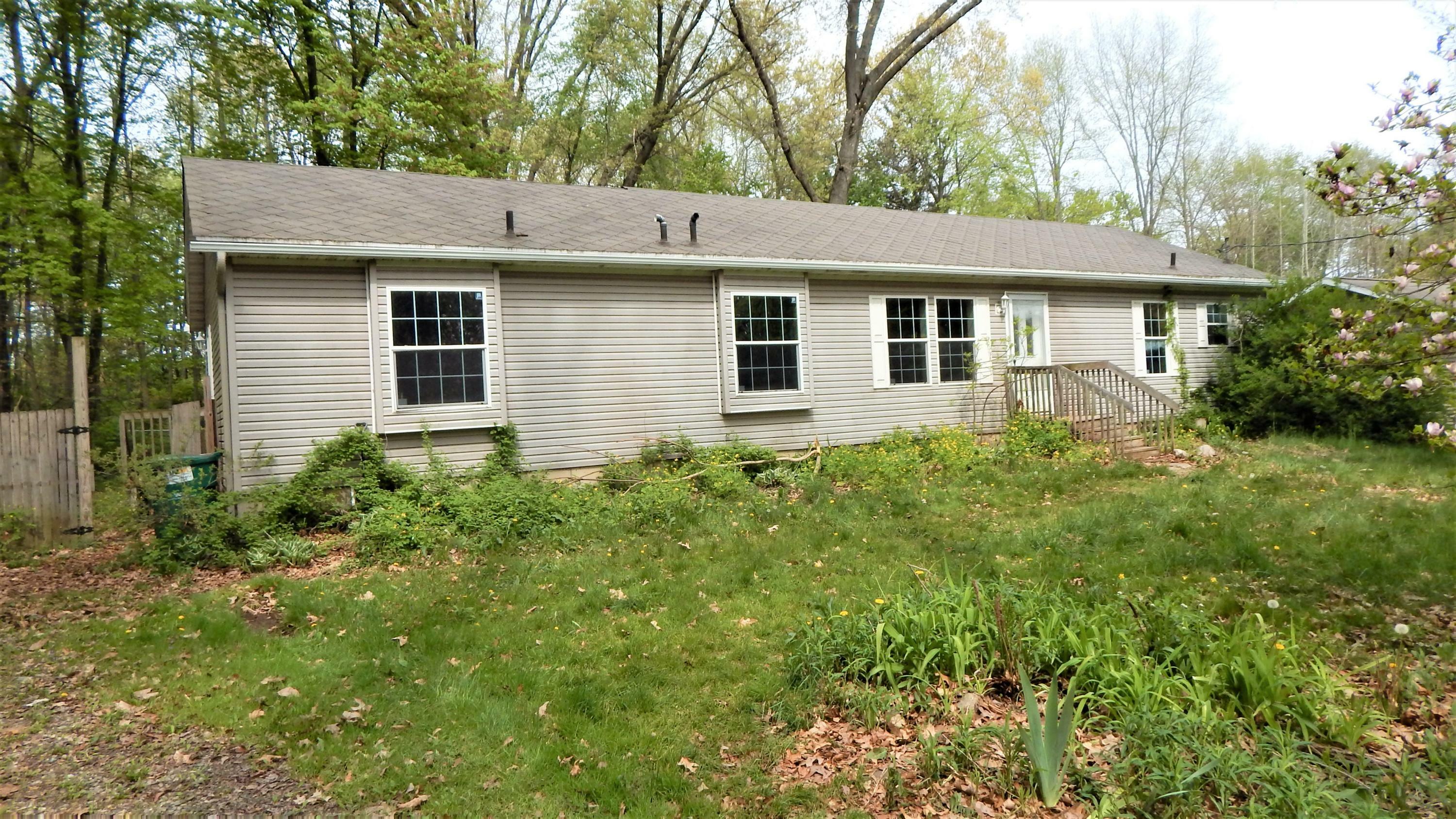 Property Photo:  152 Bonney Street  MI 49037 