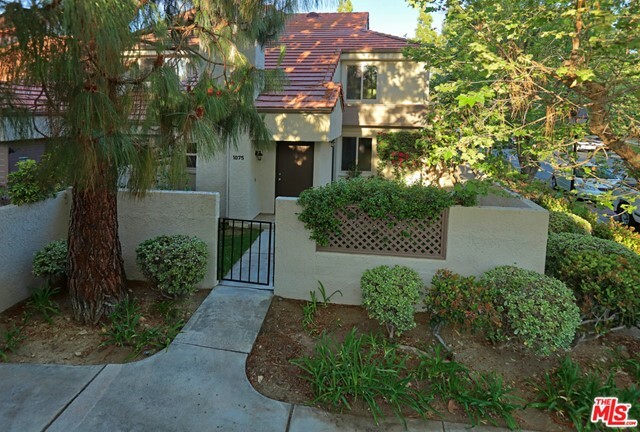 Property Photo:  1075 Via Colinas  CA 91362 