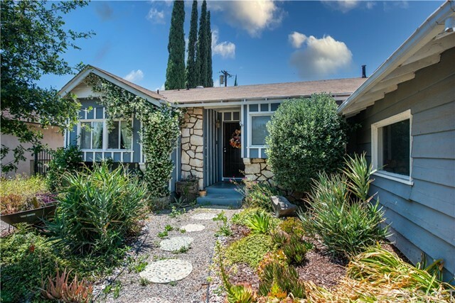 Property Photo:  10329 Aldea Avenue  CA 91344 