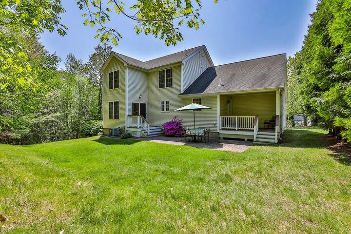 Property Photo:  48 Cherrywood Drive  NH 03062 