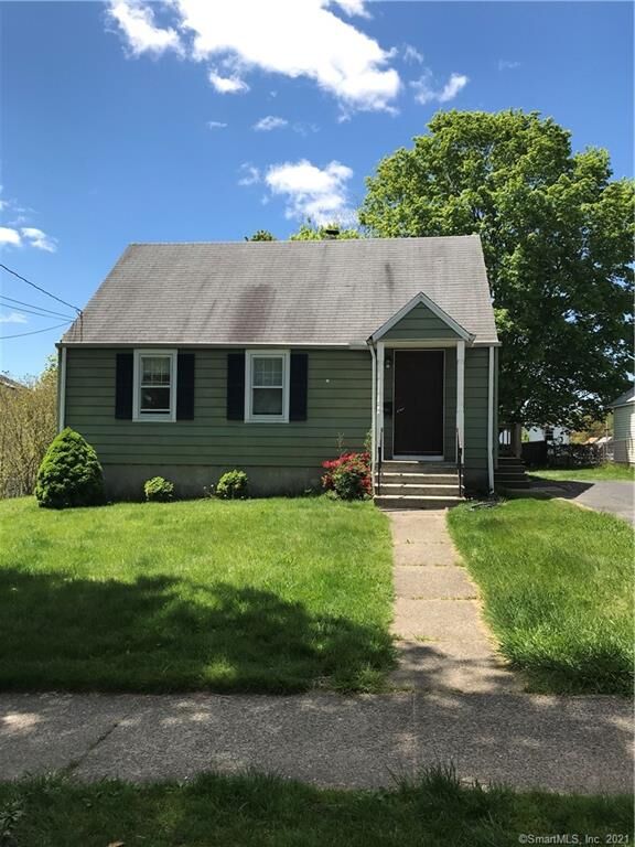 Property Photo:  197 Robert Treat Parkway  CT 06460 