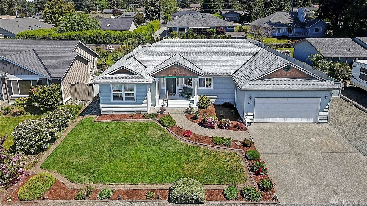 254 Edinburgh  Camano Island WA 98282 photo