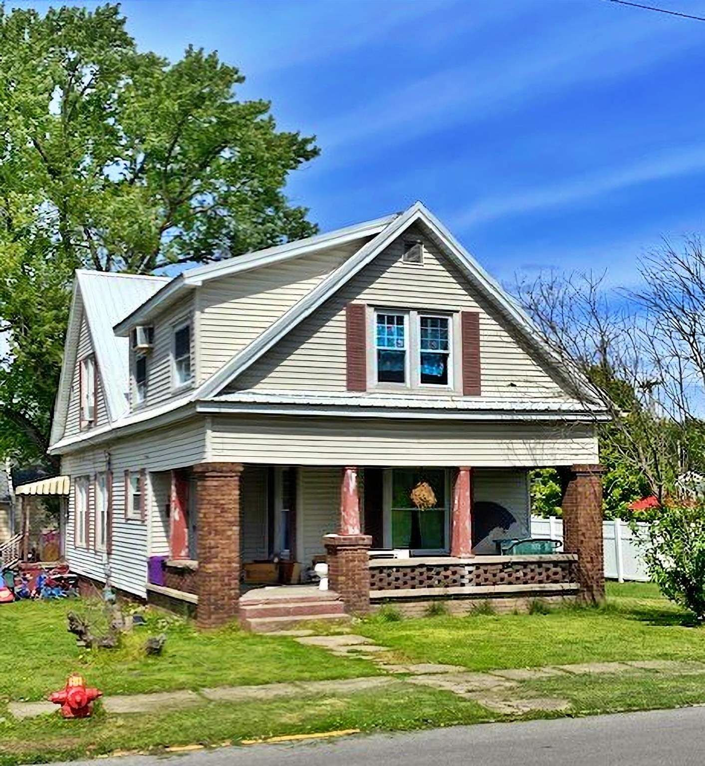 Property Photo:  301 N Meridian Street  IN 47501 