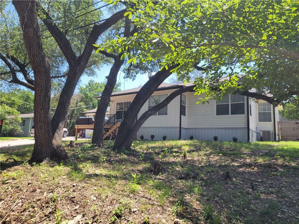 Property Photo:  2413 S Bahama Road  TX 78733 