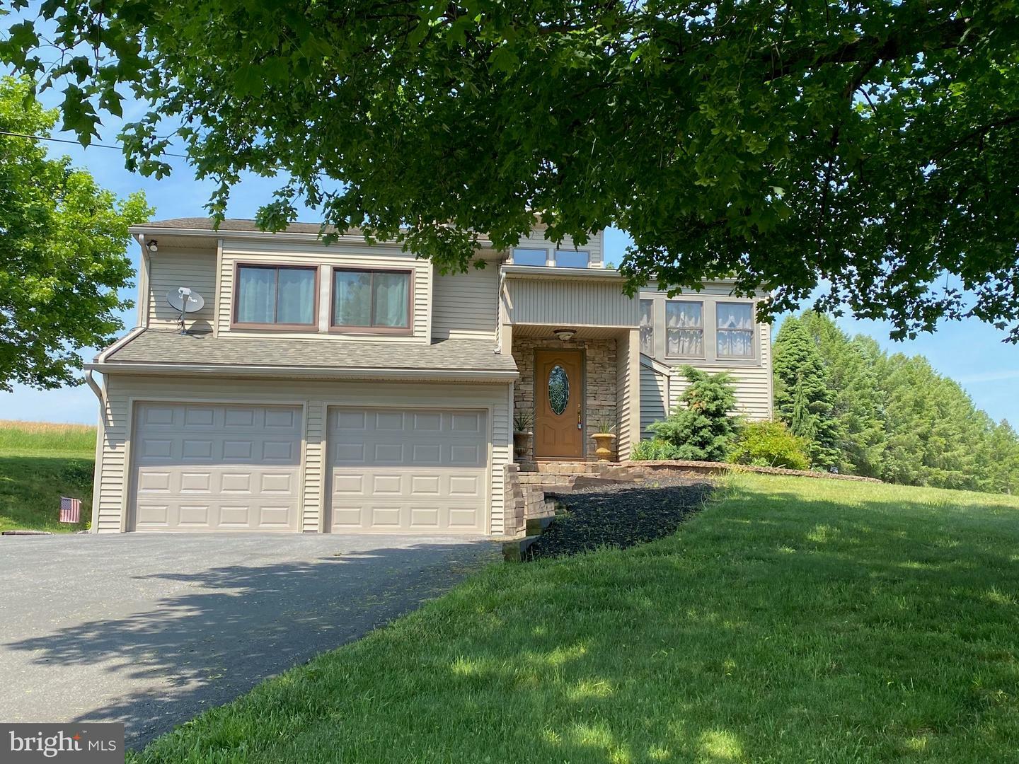 Property Photo: 85 Woodland Drive PA 17922
