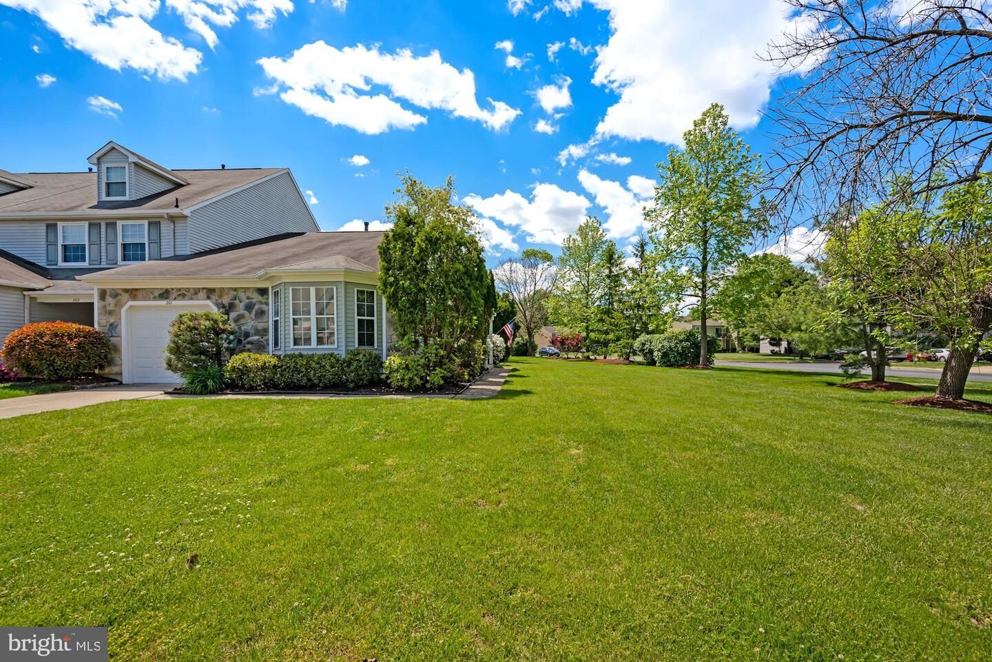 Property Photo:  201 Hazelwood Lane  NJ 08053 