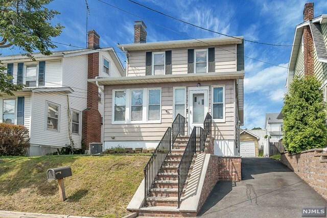 Property Photo:  172 Malone Avenue  NJ 07109 