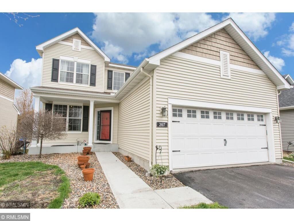 Property Photo:  207 Pine Hollow Drive  MN 55014 