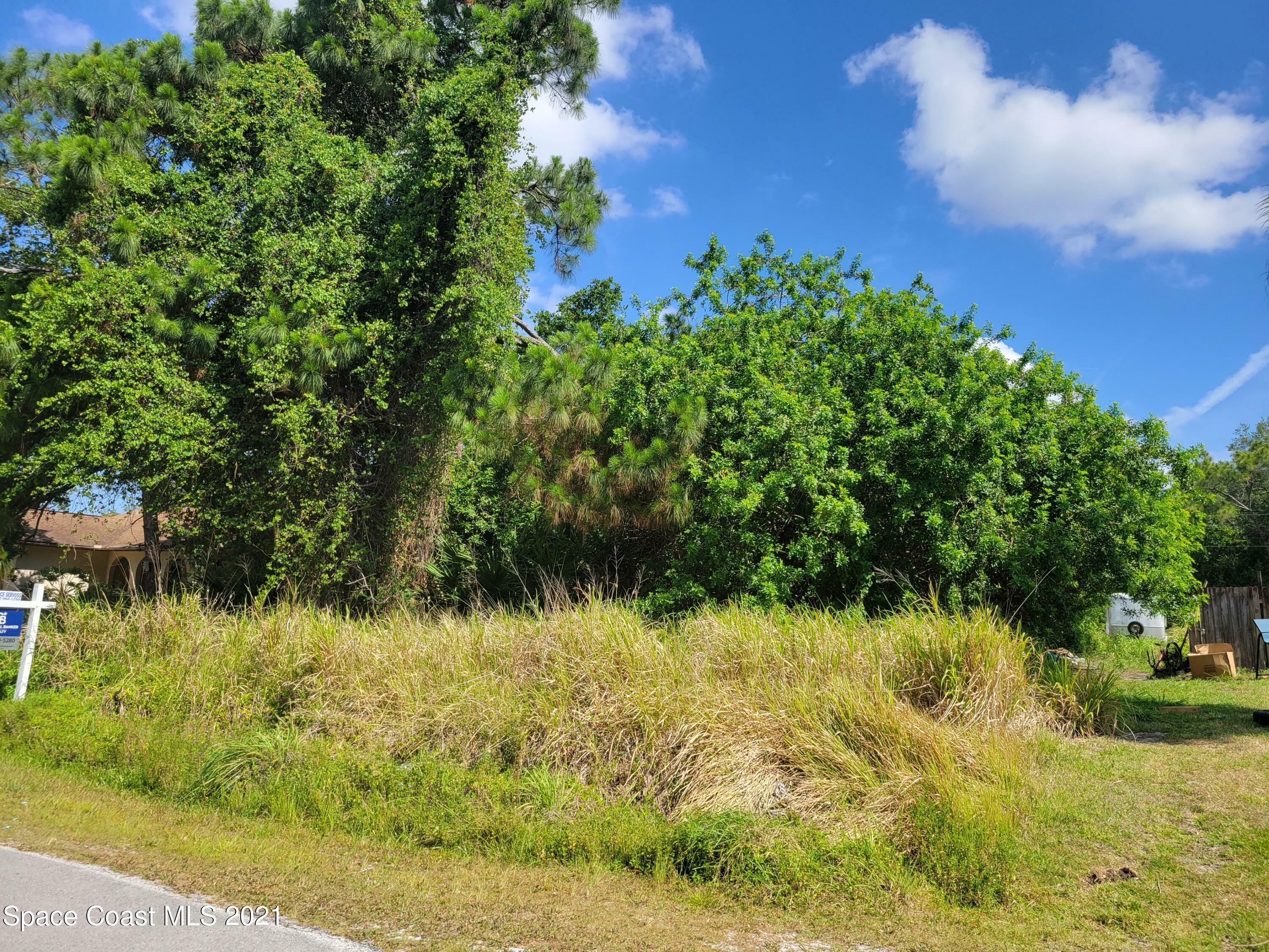 Property Photo: 329 Krefeld Road NW FL 32907