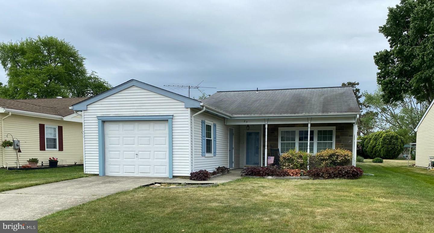 Property Photo:  23 Chelsea Place  NJ 08088 