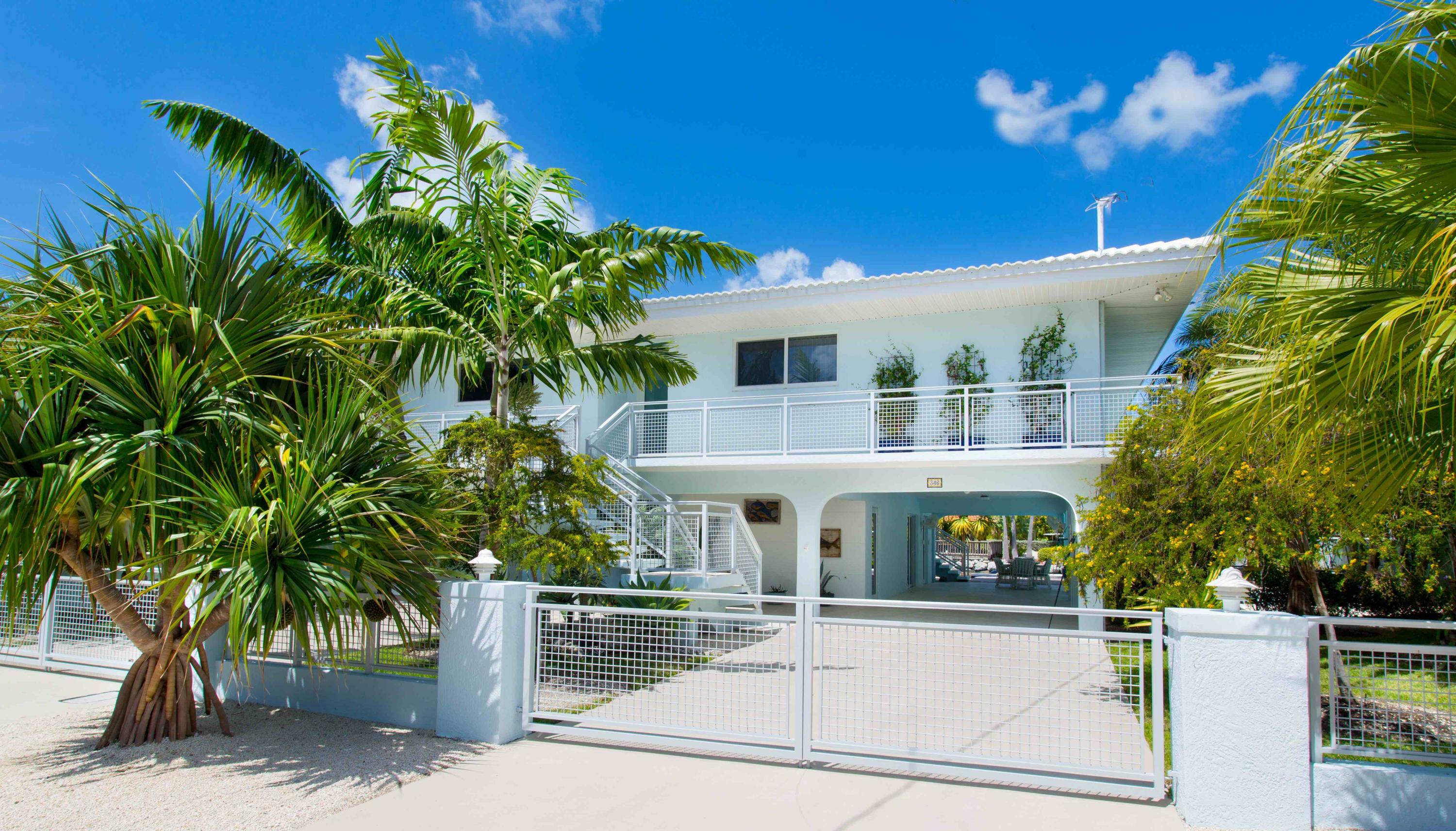 Property Photo:  346 E Seaview Drive  FL 33050 