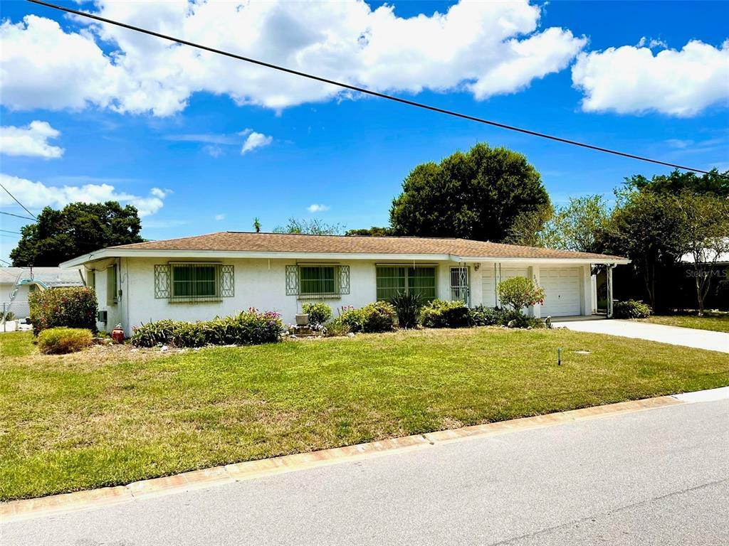 Property Photo:  2950 Homasassa Road  FL 34239 