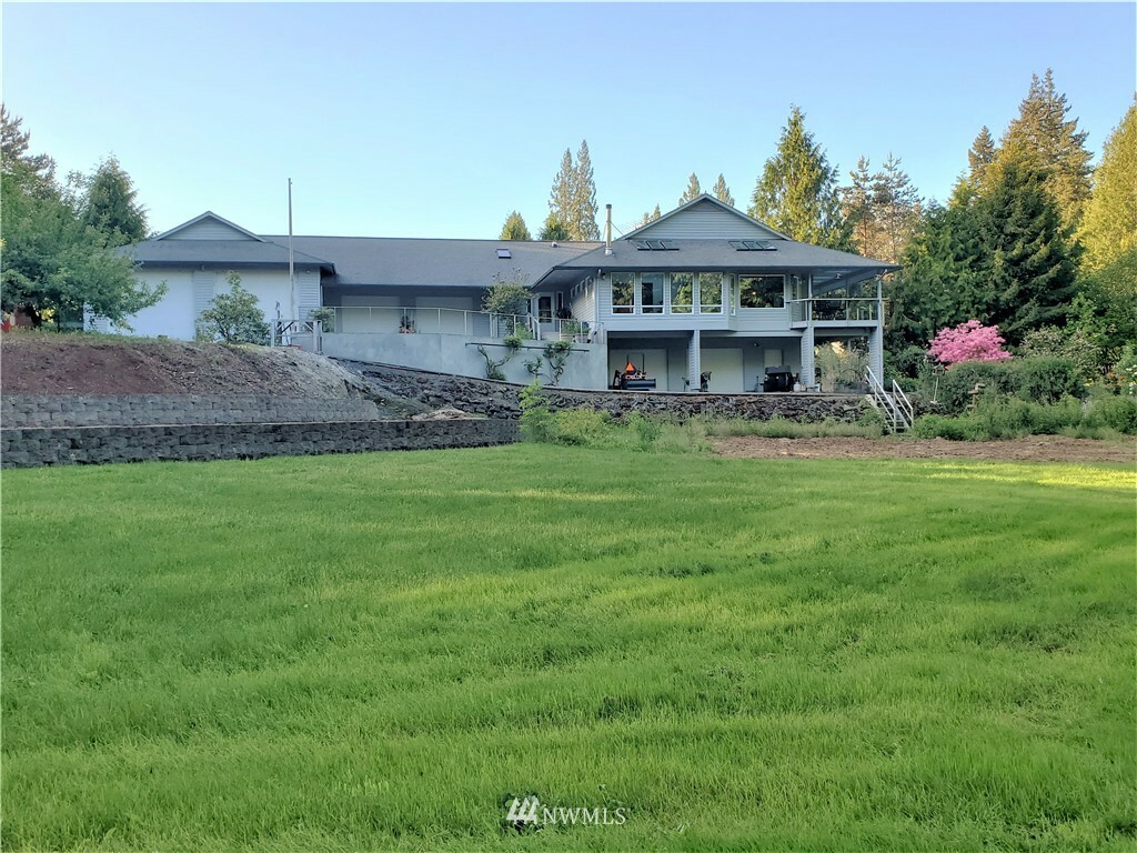 Property Photo:  318 Carlon Loop Road  WA 98632 