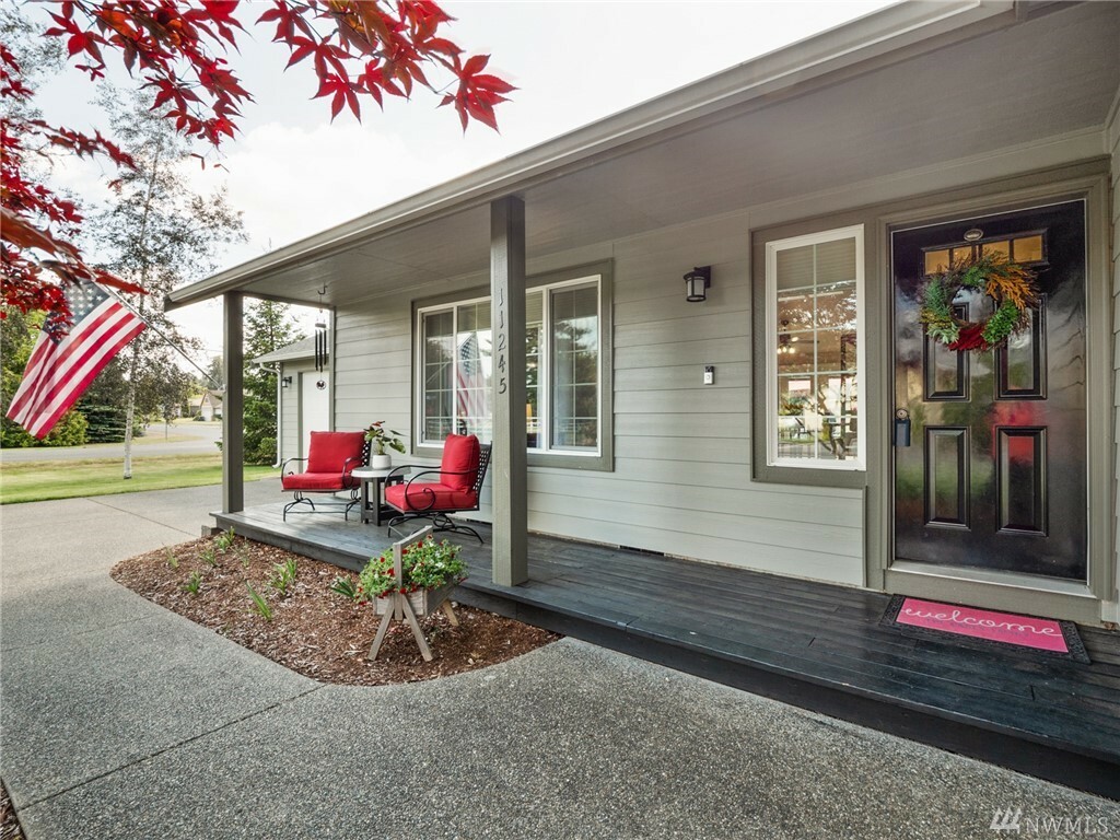 Property Photo: 11245 SE Skyview Lane WA 98597