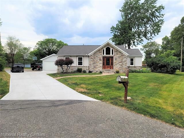 34990 Beacon Street  Livonia MI 48150 photo