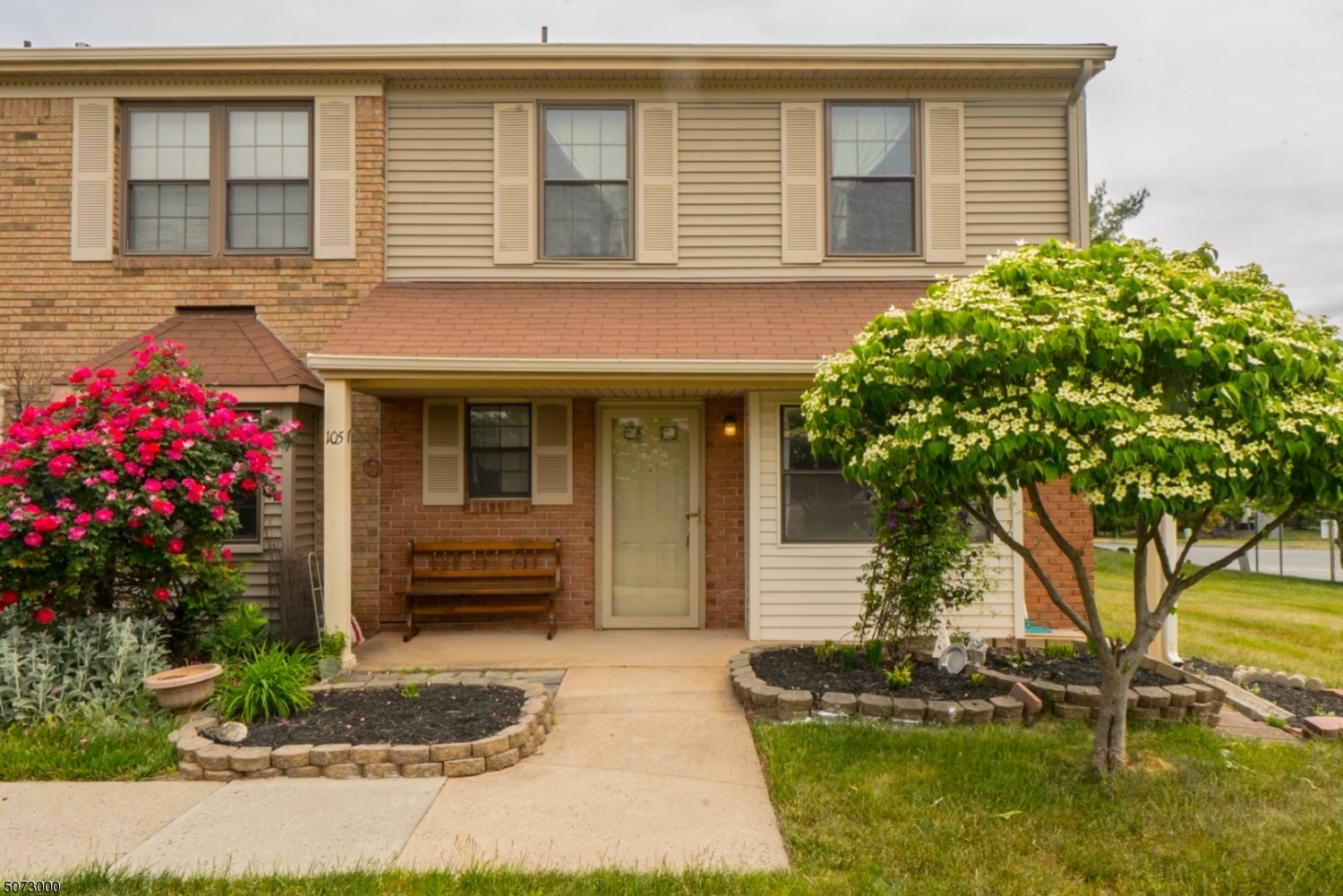 Property Photo: 105 Saint Anns Ct NJ 08873