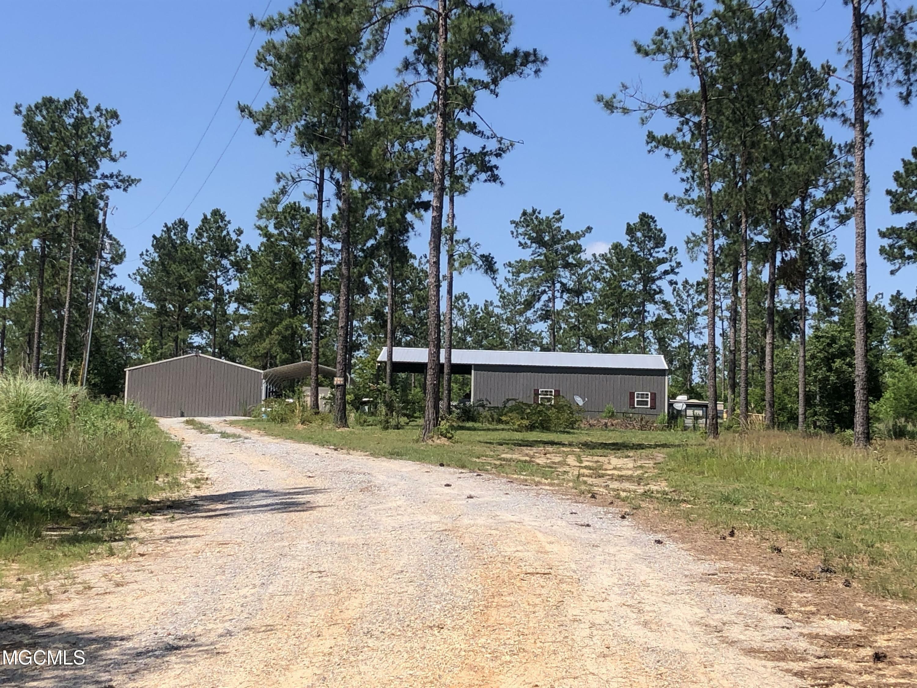 135 Mechanic Alley  Lucedale MS 39452 photo