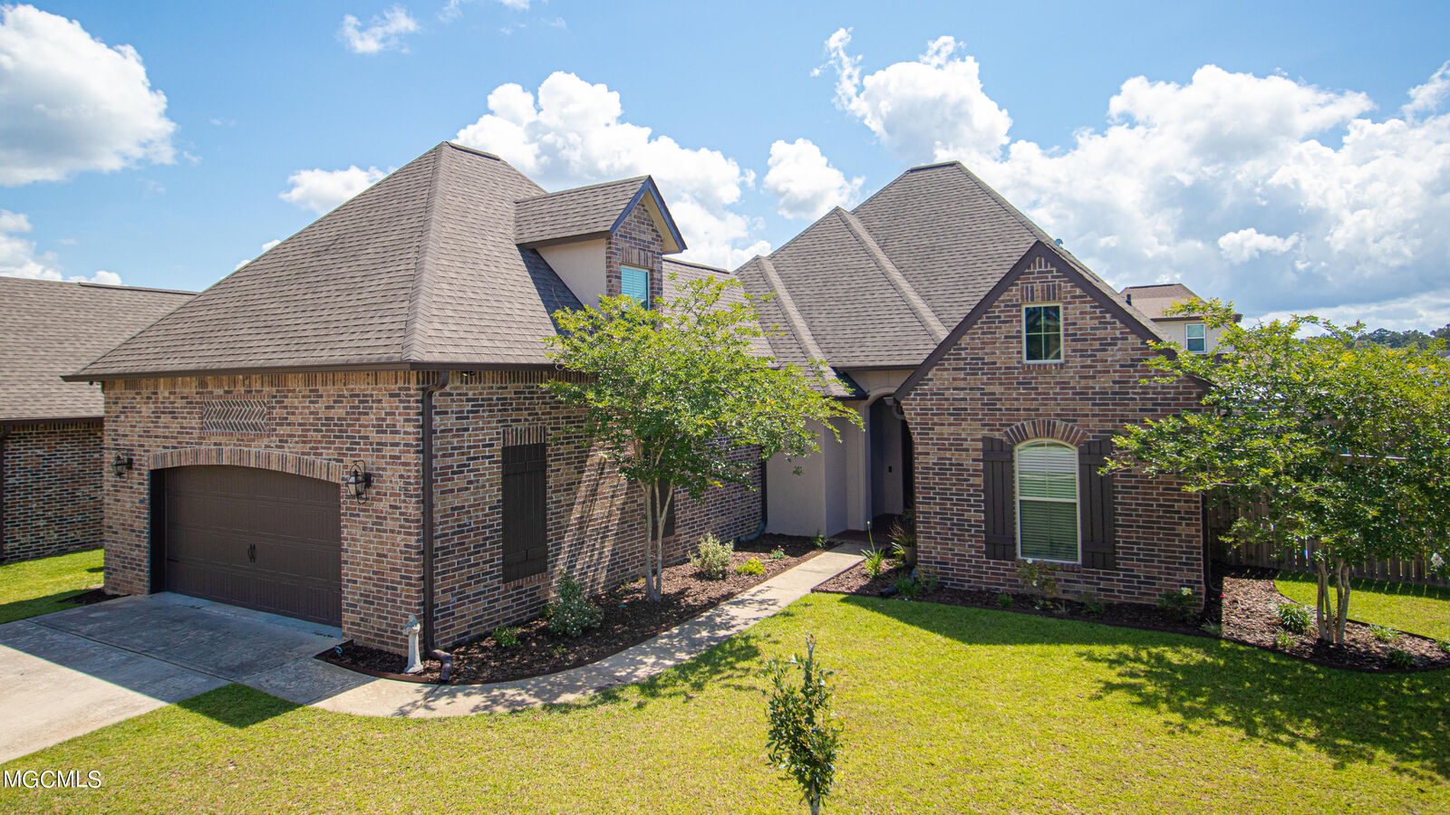 Property Photo:  2923 Cypress Creek Drive  MS 39540 
