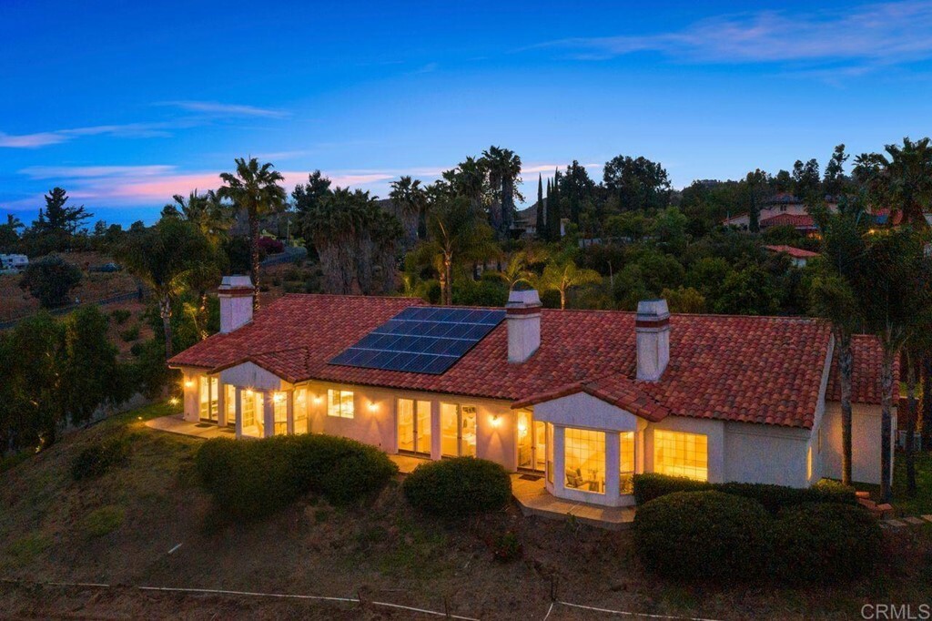 Property Photo: 3044 Southwind Lane CA 92084