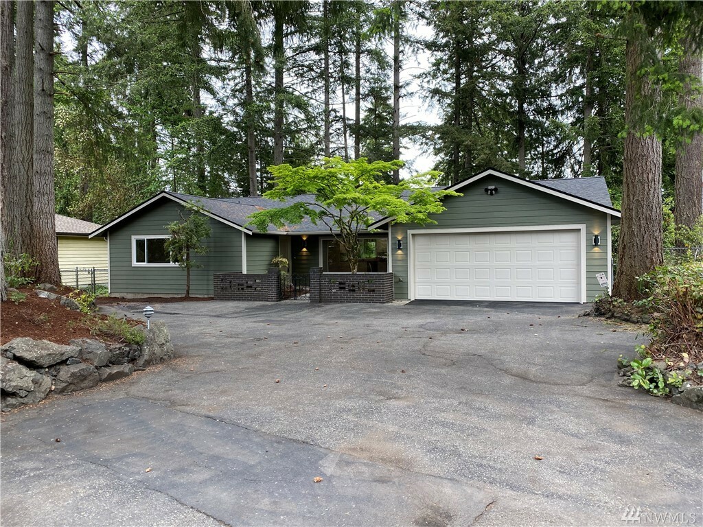 Property Photo:  4609 72nd Ave W  WA 98466 