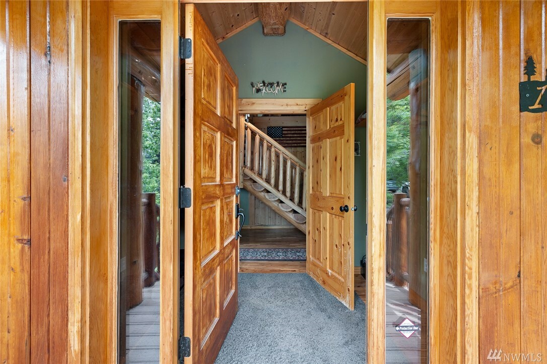 Property Photo:  100 Skull Springs Rd  WA 98922 