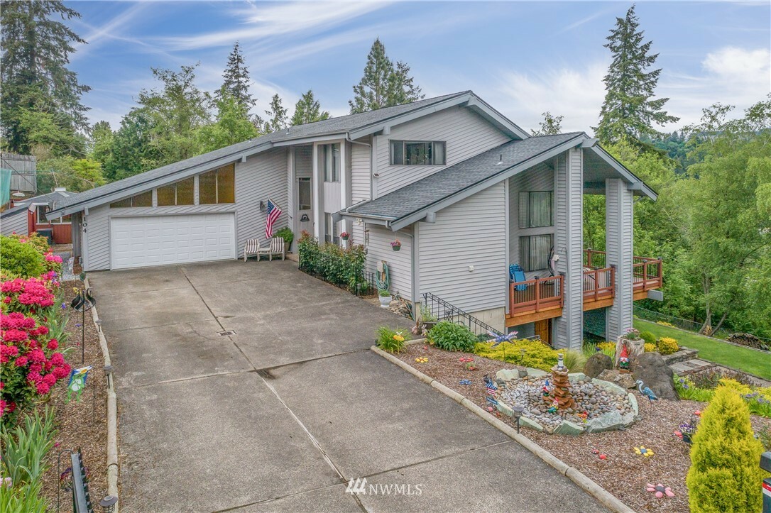 Property Photo:  104 Victoria Street  WA 98632 