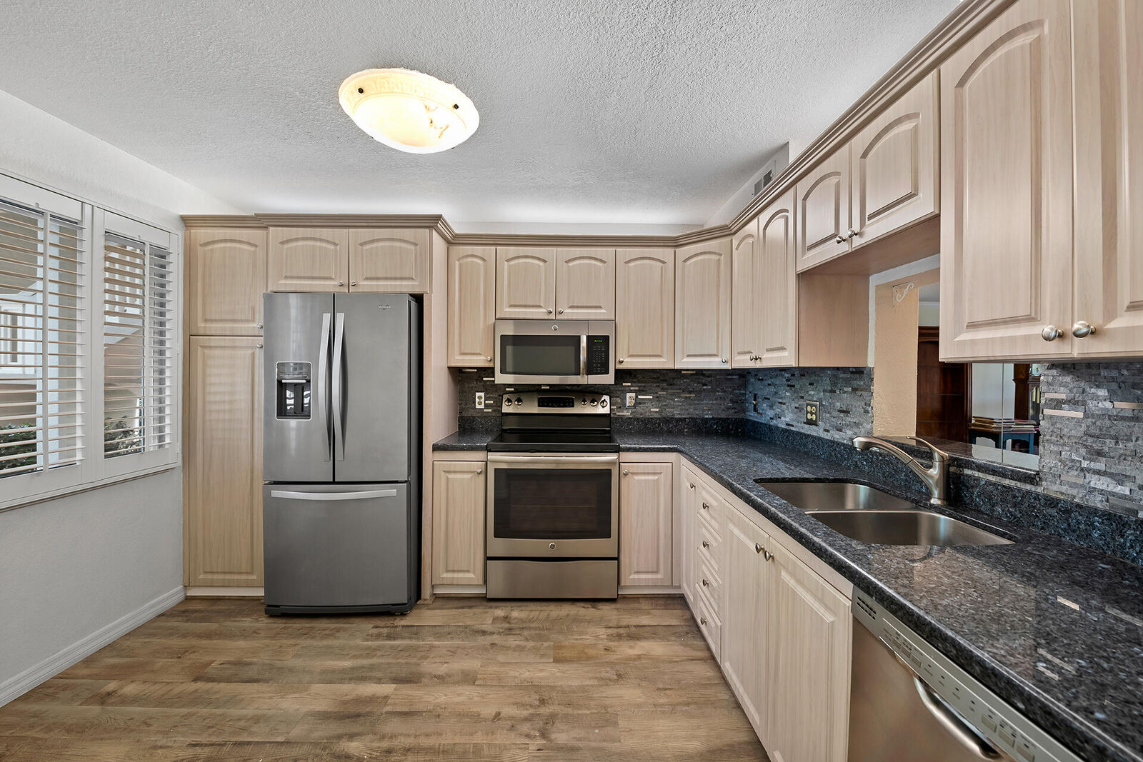 Property Photo:  3501 Bimini Lane C1  FL 33066 