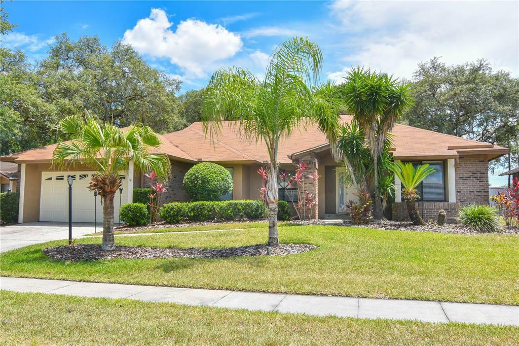 Property Photo:  1544 Crossbeam Drive  FL 32707 