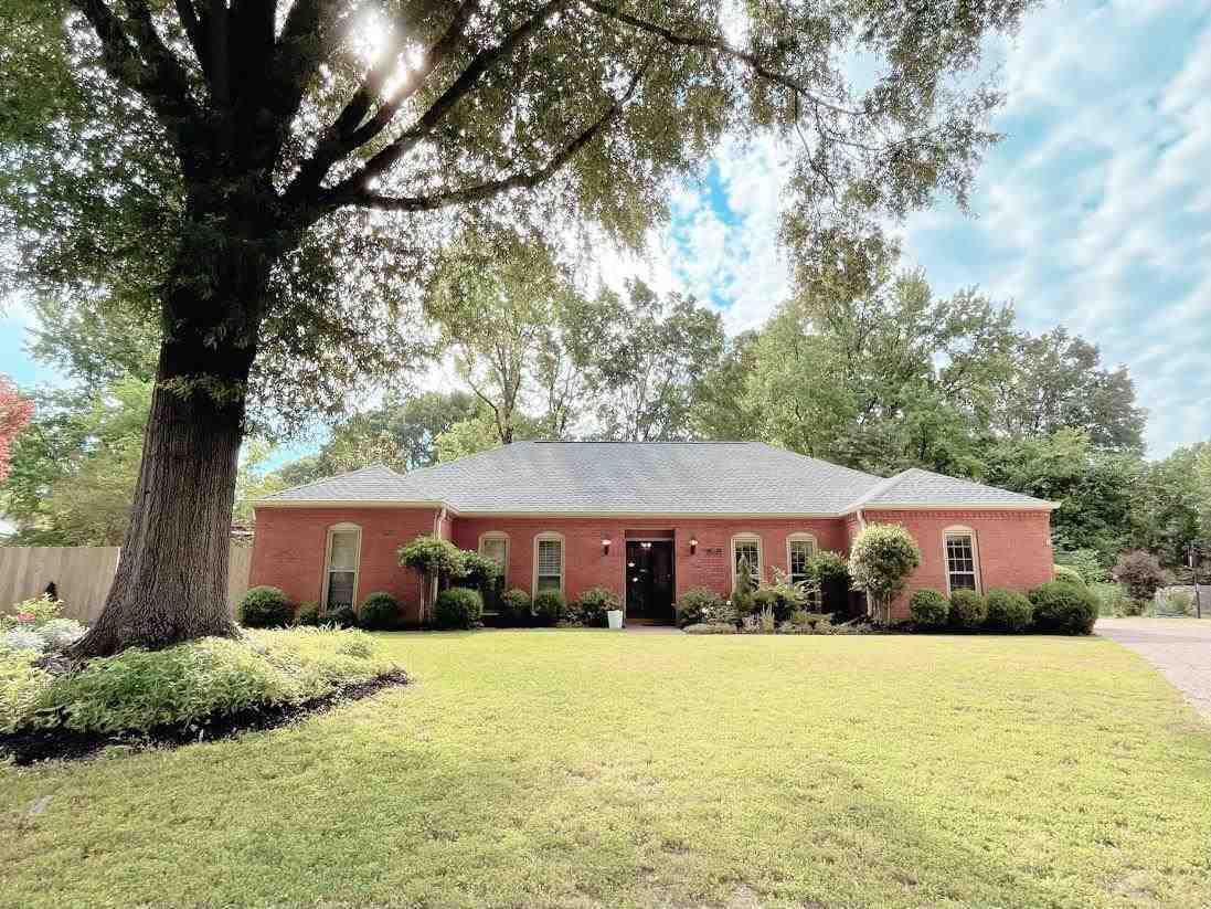 Property Photo:  1570 Miller Farms Rd  TN 38138 