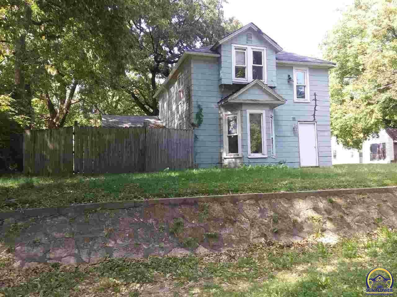 1551 NW Logan St  Topeka KS 66608 photo