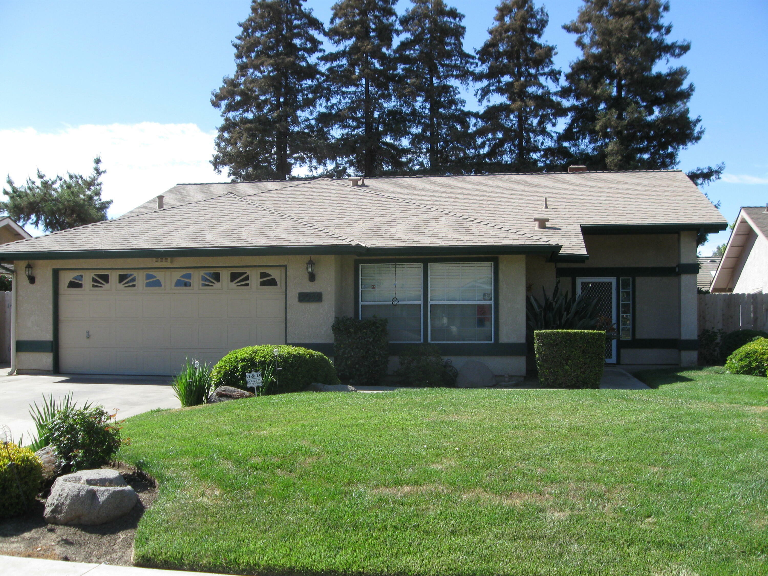 Property Photo:  5949 W Judy Court  CA 93277 