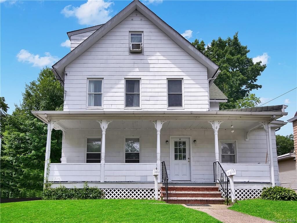 Property Photo:  4 W Maple Avenue  NY 10901 