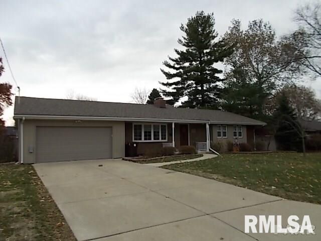 Property Photo:  232 S Louisiana Avenue  IL 61550