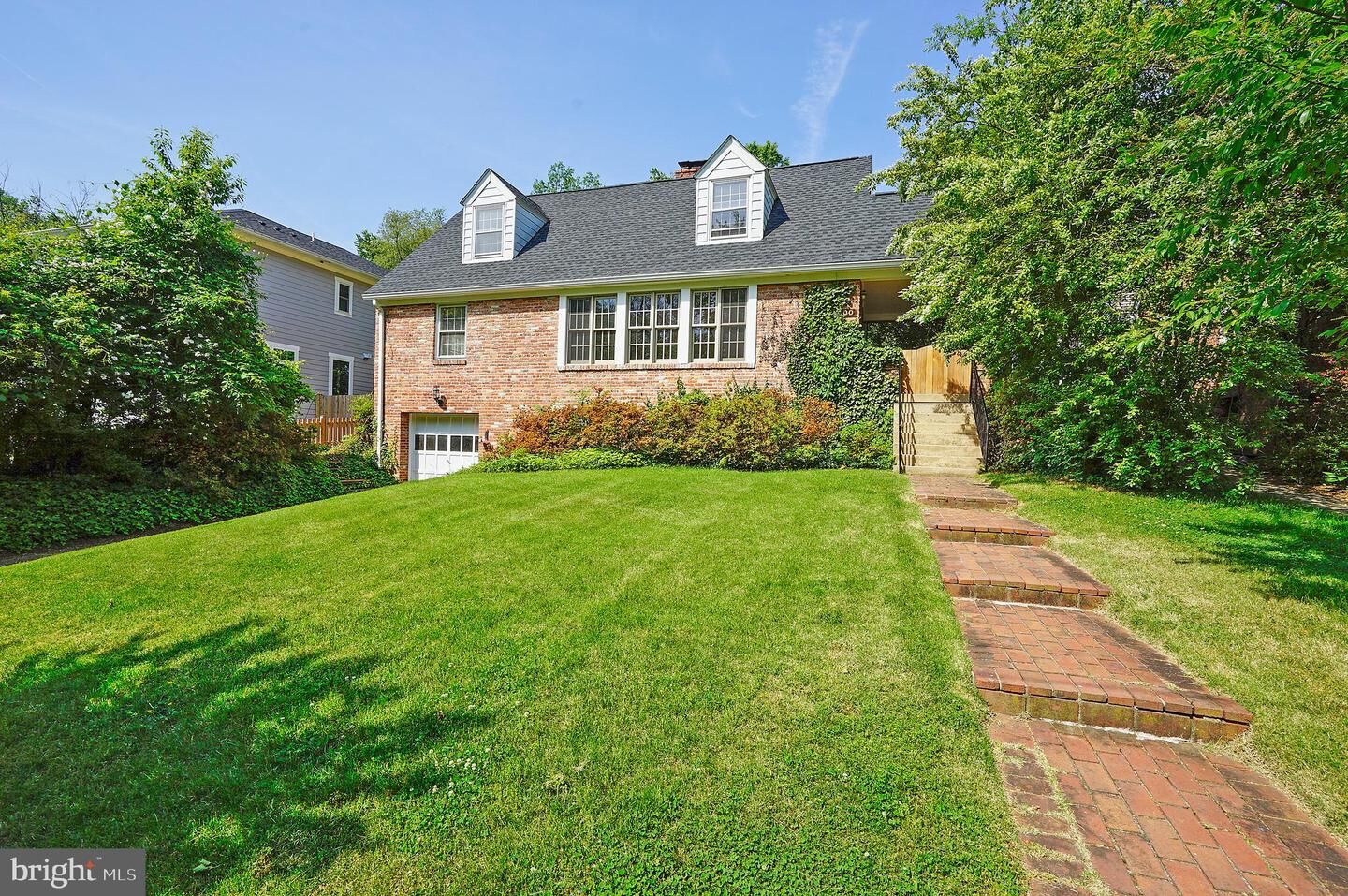 Property Photo:  800 W Timber Branch Parkway  VA 22302 