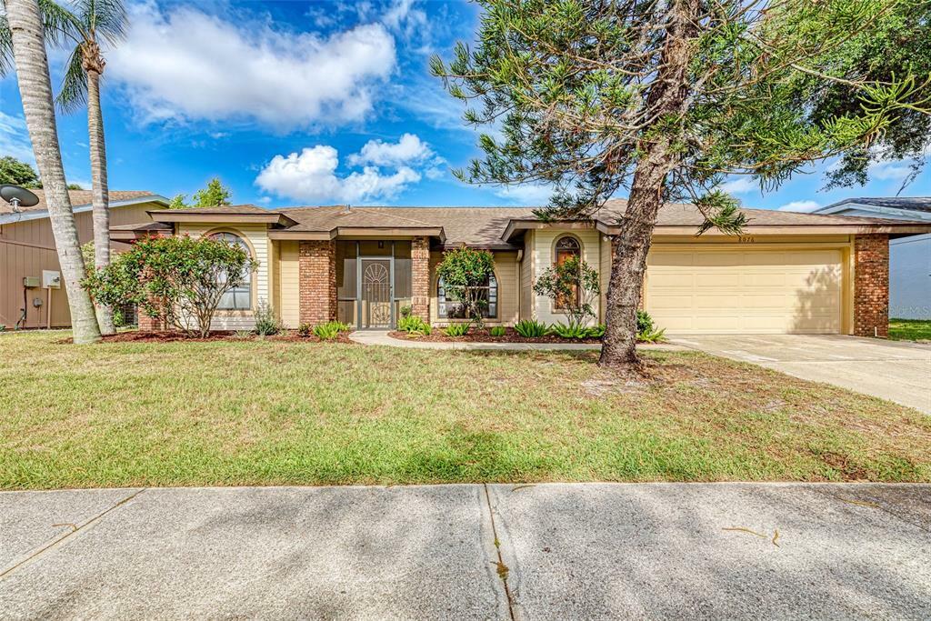 Property Photo:  8076 Glenbrooke Lane  FL 34243 